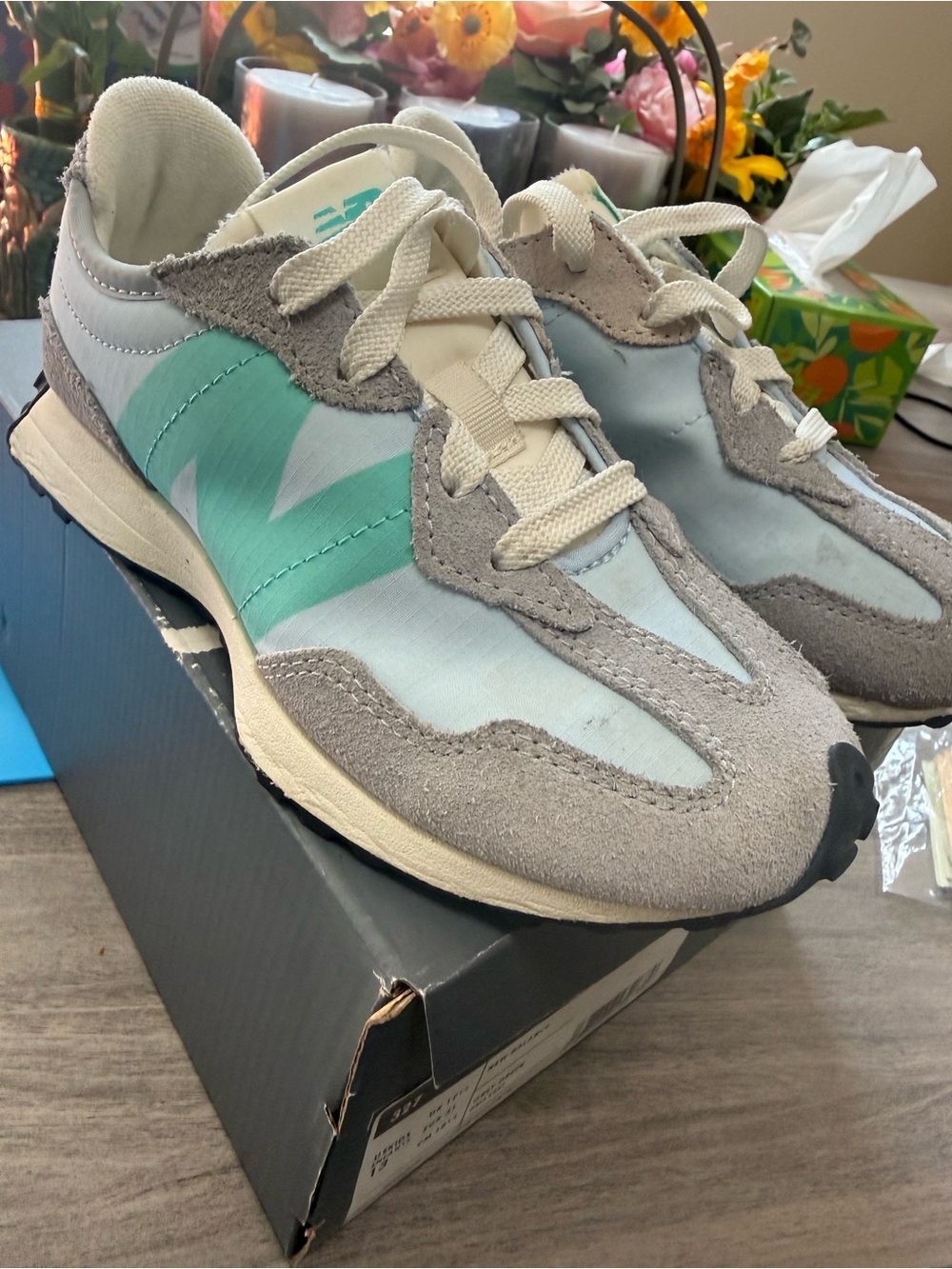 New Balance Girl’s Sneakers in Mint Green and Light Gray